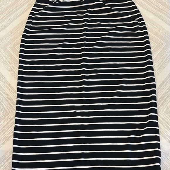 Max Studio Women’s Black and White Striped Skirt - Size S - Picture 1 of 5